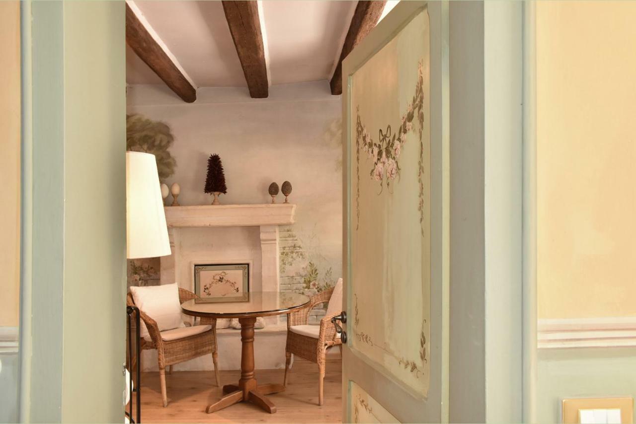 The Painted House, Nei Vicoli Di Sirolo Posto Spiaggia In Omaggio المظهر الخارجي الصورة